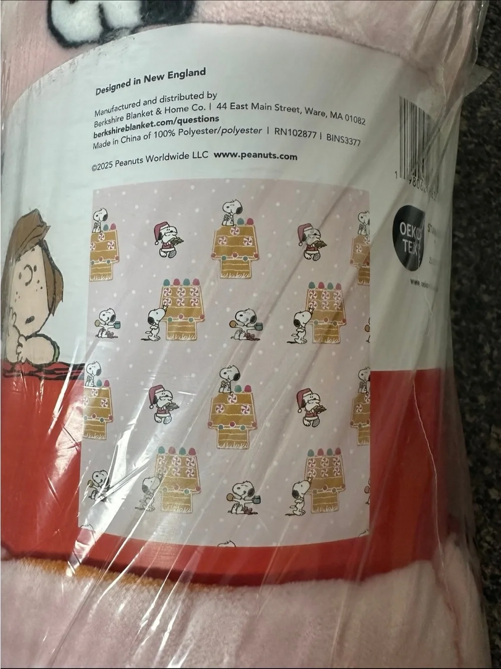 Peanuts Snoopy VelvetLoft Plush Throw Blanket By Berkshire 60